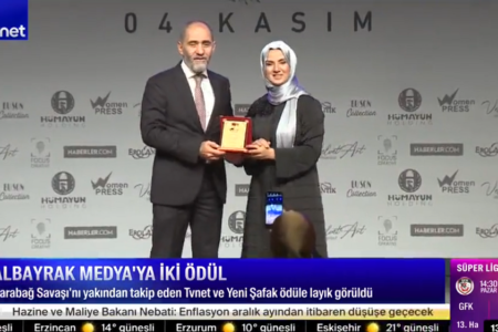 Türkiyədə tanınmış simalara “Vəfa” mükafatı təqdim edilib-FOTOLAR